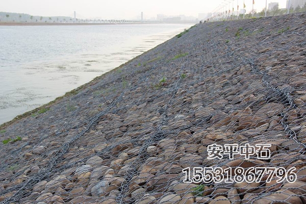 護岸固濱籠